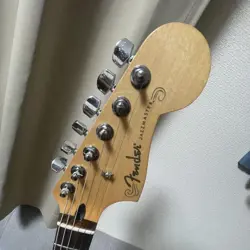 JAZZMASTER BUTTERCREAM