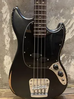 FENDER JMJ ROAD WORN MUSTANG BASS SAFE DELIVERY FROM JAPAN