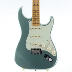 FENDER AMERICAN PROFESSIONAL II STRATOCASTER MYSTIC SURF GREEN/MAPLE FINGERBOARD