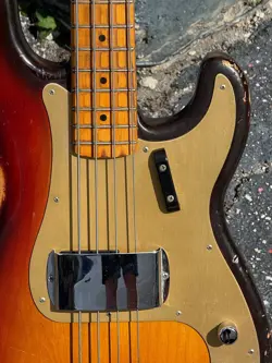 PRECISION BASS OF