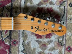 W/ MAPLE FINGERBOARD