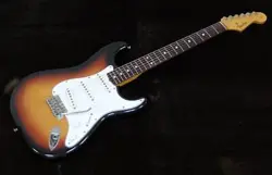 ELECTRIC GUITAR FENDER ST62-65 STRATOCASTER 3TS SUNBURST MADE IN JAPAN