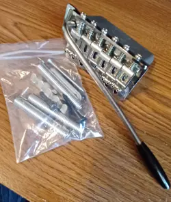 FENDER BIG BLOCK HIGH/HI-MASS MEXICAN STRAT CHROME TREMOLO BRIDGE (COMPLETE)