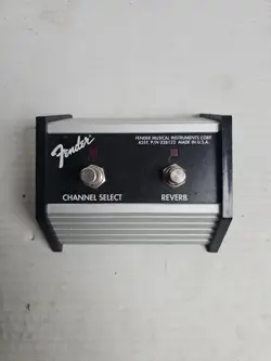 FENDER 2 BUTTON CHANNEL SELECT FOOT SWITCH P/N 028122