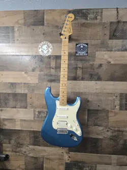 2008 FENDER PLAYER STRATOCASTE  TIDEPOOL BLUE MIM