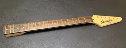 ARROWHEAD NECK MAPLE