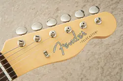 -WHITE BLONDE- JD25003966