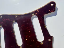 STRAT PICKGUARD TORTOISE