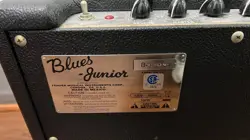 JUNIOR AMP