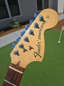 2006 FENDER HIGHWAY ONE ROSEWOOD STRATOCASTER NECK WITH TUNERS