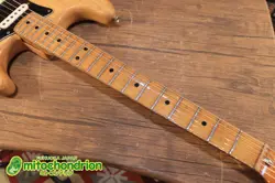 1976 STRATOCASTER NATURAL