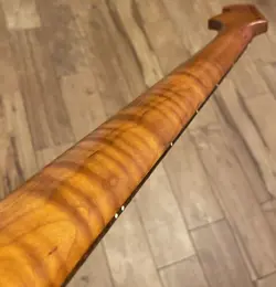 FENDER WARMOTH SR22B3