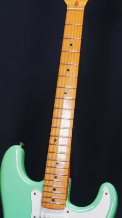 FENDER 1986 AMERICAN VINTAGE '57 STRATOCASTER SURF GREEN OCHANOMIZU MAIN STORE F