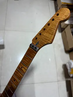 AAAA FLOYD NUT ROSEWOOD 22FRETS FENDER STRAT ROASTED FLAME MAPLE GUITAR NECK ST