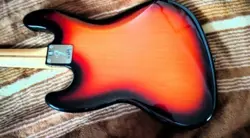 BASS FRETLESS 3TS
