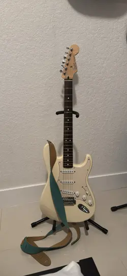 FRETBOARD. COMES WITH