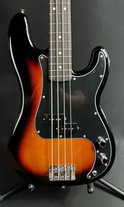 3-TONE SUNBURST FINISH