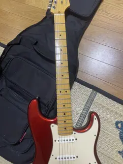 AMERICAN STRATOCASTER WITH