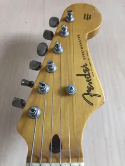 STRATOCASTER #PC4QLY