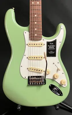 FENDER PLAYER II STRATOCASTER ELECTRIC GUITAR BIRCH GREEN FINISH