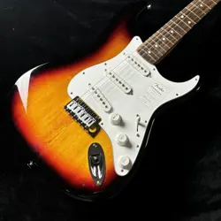 FENDER FENDER STANDARD STRATOCASTER 3-COLOR SUNBURST