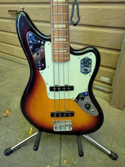 3-TONE SUNBURST JD