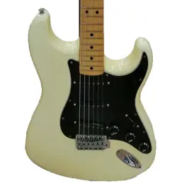 [FENDER] STRATOCASTER OWH