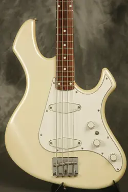PERFORMER BASS MADE
