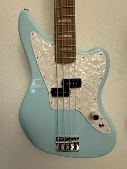 MARK HOPPUS SIGNATURE HMNIM FENDER JAGUAR BASS - DAPHNE BLUE - RARE