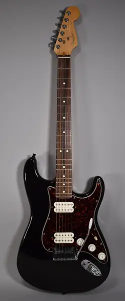 APPLE STRATOCASTER BLACK