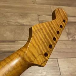 WARMOTH FENDER SM22B0