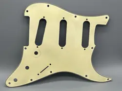 ST009.5 AGED RELIC PICKGUARD FOR FENDER STRATOCASTER â€œ62â€ STYLE 11 HOLE