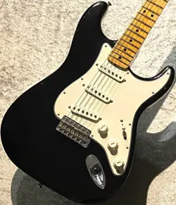 CHILD STRATOCASTER RELIC
