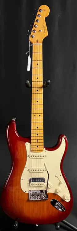 FENDER AMERICAN PROFESSIONAL II STRATOCASTER HSS ELECTRIC GUITAR SIENNA SUNBURST