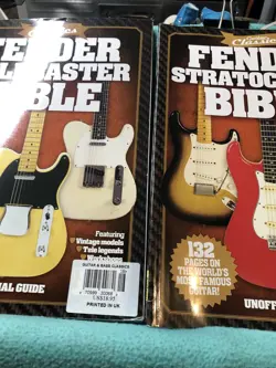 GUITAR CLASSIC FENDER STRATOCASTER / TELECASTER BIBLE