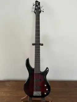 SQUIRE MB-5 BY FENDER 5 STRING BASS GUITAR