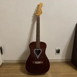 ACOUSTIC GUITAR ALKALINE