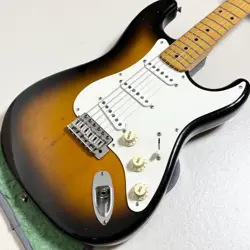 CUSTOM EDITION STRATOCASTER
