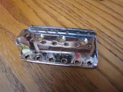 .............. TREMOLO PLATE.....ORIGINAL