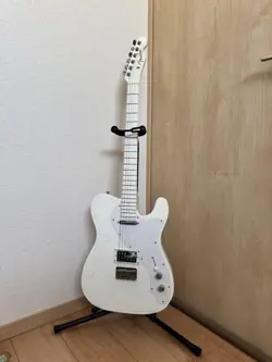 GUITAR WHITE SAFE