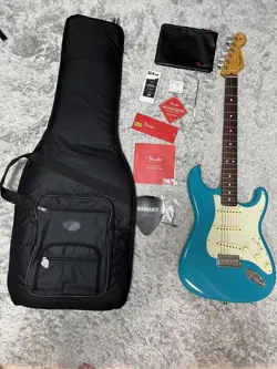 FENDER AMERICAN PROFESSIONAL II STRATOCASTER MIAMI BLUE SAFE PACKING!