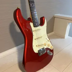 II STRATOCASTER CAR
