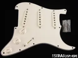 USA FENDER CUSTOM SHOP W25 CUSTOM DELUXE STRATOCAST LOADED PICKGUARD STRAT 
