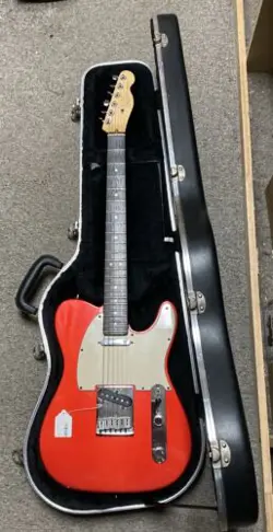 RED 2002-2004 FENDER