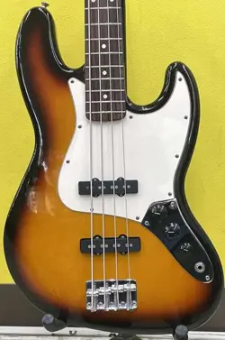FENDER / STANDARD JAZZ BASS (NO250623)