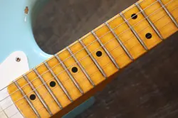 1957 STRATOCASTER REISSUE