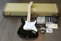 2015 FENDER CUSTOM SHOP ERIC CLAPTON SIGNATURE â€œBLACKIE