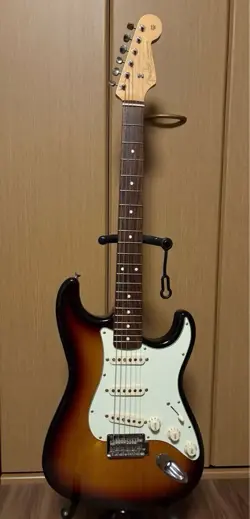 60' STRATOCASTER SUNBURST