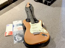 FENDER JAPAN ST62-65AS BMT 40TH ANNIVERSARY ELECTRIC GUITAR W/GIG BAG USED