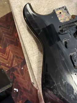 2000S ERA FENDER SQUIER STRAT STRATOCASTER BODY LUTHIER BLACK RELIC PROJECT